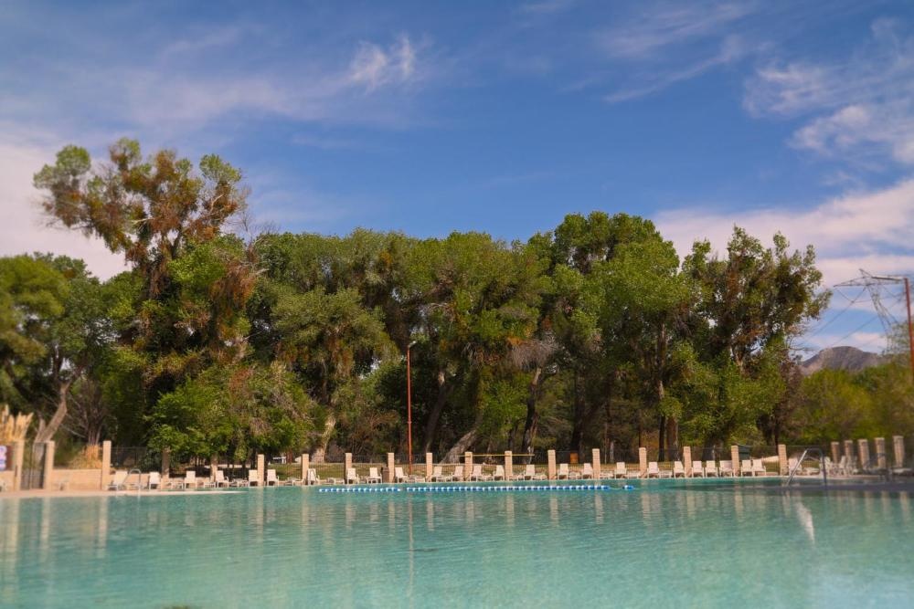 Soledad Canyon Cottage 5